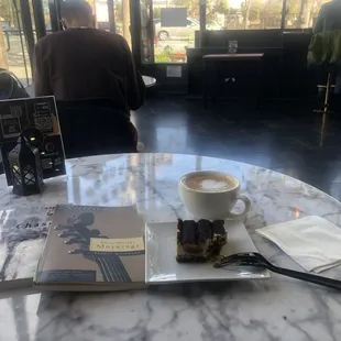 Yemeni Latte with coffee cake which tastes like tiramisu