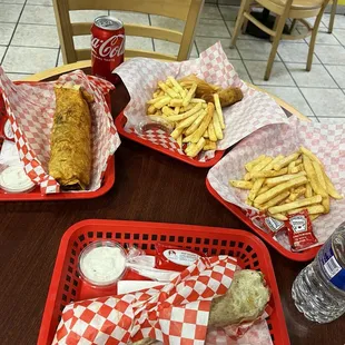 Falafel Mim Sandwich Roll, Spicy Mix Mim Roll Meal