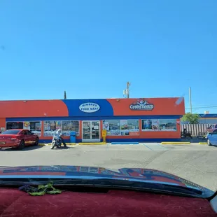 a view of the front of the store