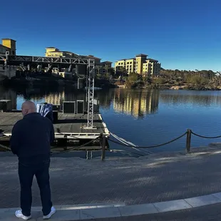 Lake, condos