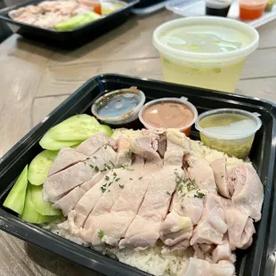 Hainan chicken rice without skin and no broth.
