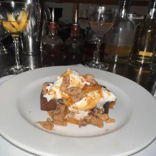 Amazing toffee cake