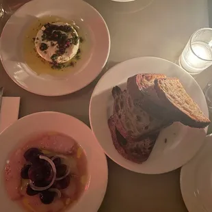 Chevre Tuna crudo