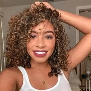 Jazmine A.