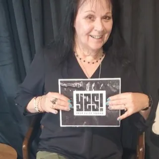 Gloria Z.