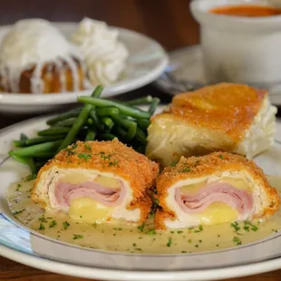 This Valentine's Weekend, we're featuring a three-course menu for $35!