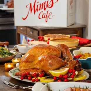Let the holiday celebration continue! Until the end of the year, Mimi's holiday feasts have everything you need to serve a crowd.