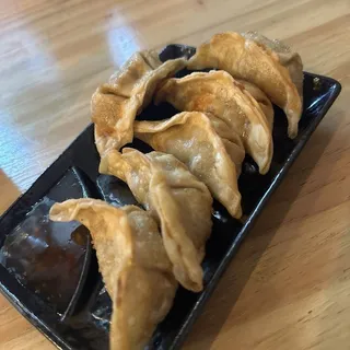 6 Piece Gyoza
