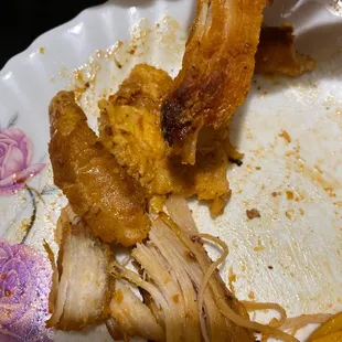 I had spicy chicken burger it's so chewy and burnt. Worst place to get fast food from