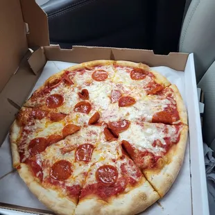 Pepperoni pizza