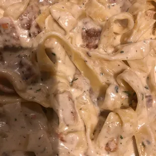 Fettuccine Alfredo