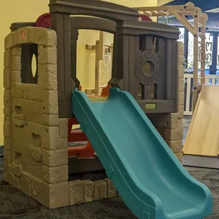 Toddler play structure