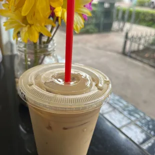 Iced vanilla coffee w soy