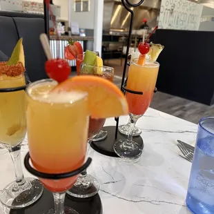 Mimosa flight: sunset, Bloody Mary, mango