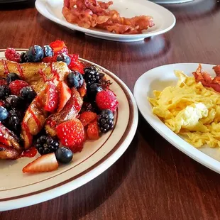 Berry French Toast = yum!