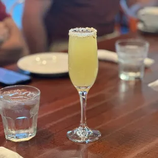 Piña colada mimosa