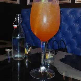 Grande Mimosa: Strawberry/Mango