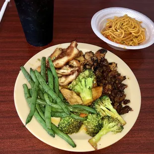 chicken, green beans, and noodles