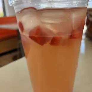 Strawberry lemonade