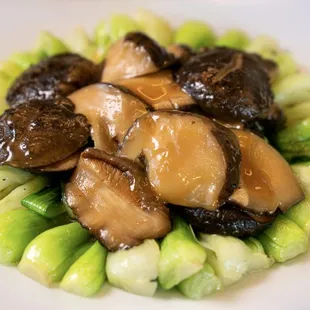 Shitake Mushroom Sauteed w baby Bok Choy