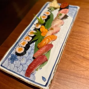 Nigiri Tasting. 8 nigiri pieces with a chef&apos;s choice roll