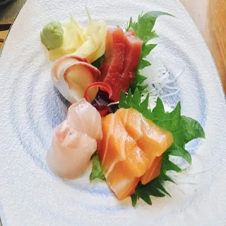 Sashimi Tasting*