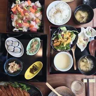 Chirashi Lunch*