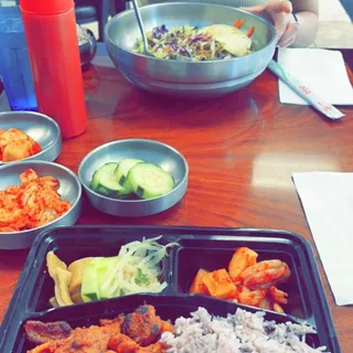 Spicy Pork Special Doshirak