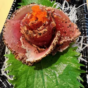 Rose Tuna Tataki