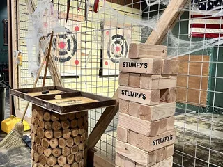 Stumpy's Hatchet House Jacksonville- Axe Throwing