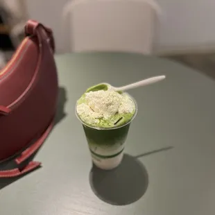 Iced matcha einspänner