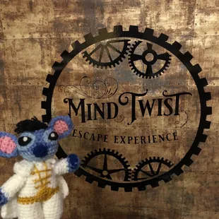 Elvis Stitch does an escape room! Crochet IG @the.fluffyalpaca