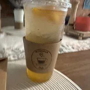 Peach green tea refresher