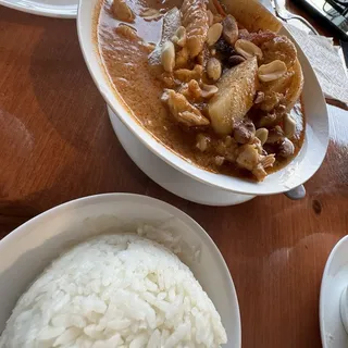 A15. Masamman Curry Special