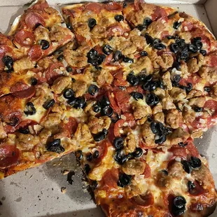 Sausage, onions, black olives and pepperoni