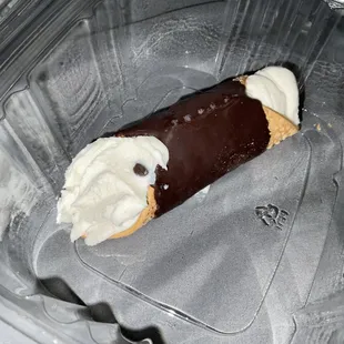 Cannoli