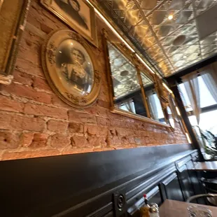 Dining wall