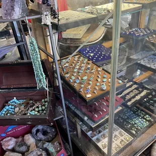Shop&apos;s geodes and crystal/rock/stone rings