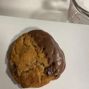 Chocolate dipped cookie