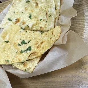 Garlic naan