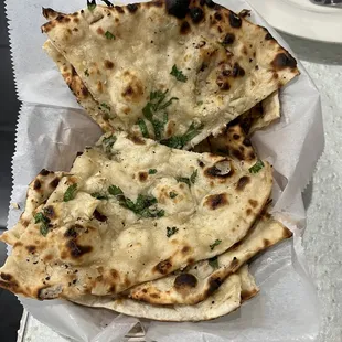 Garlic naan