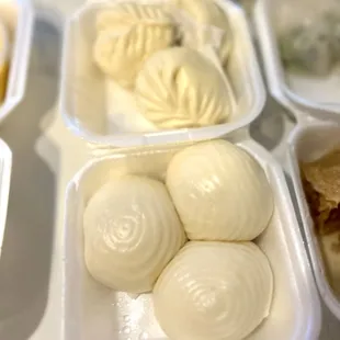 Chicken Buns and Steamed Egg Custard Buns