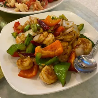 G17. Kung Pao Shrimp ()