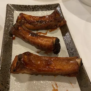 A7. 4 Pieces Barbecued Spare Ribs Lunch