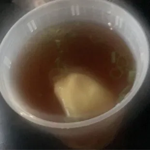 Quart of Wonton Soup