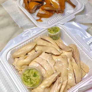whole princess chicken 黃毛貴妃雞, whole soy sauce pigeon 豉油王乳鴿 (09/2023)