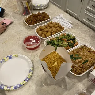 Our buffet General Tso&apos;s Chicken  Sweet and Sour Pork , Shrimp with Mix Vegetables , Chicken Lo Mein and Plain Fried Rice
