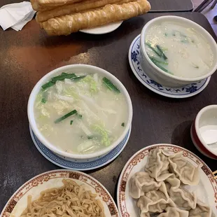 Peanut butter noodles, dumplings, ding bian hu, fried dough, fried taro, oyster pancake