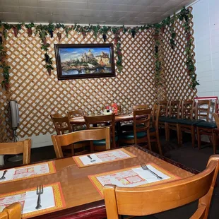 Decor/ Seating