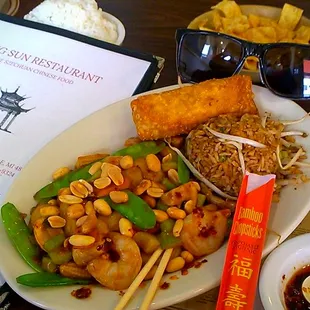 Yo Kong POW WOW  Shrimp  lunch  Delicious  6 fifty greatness Love